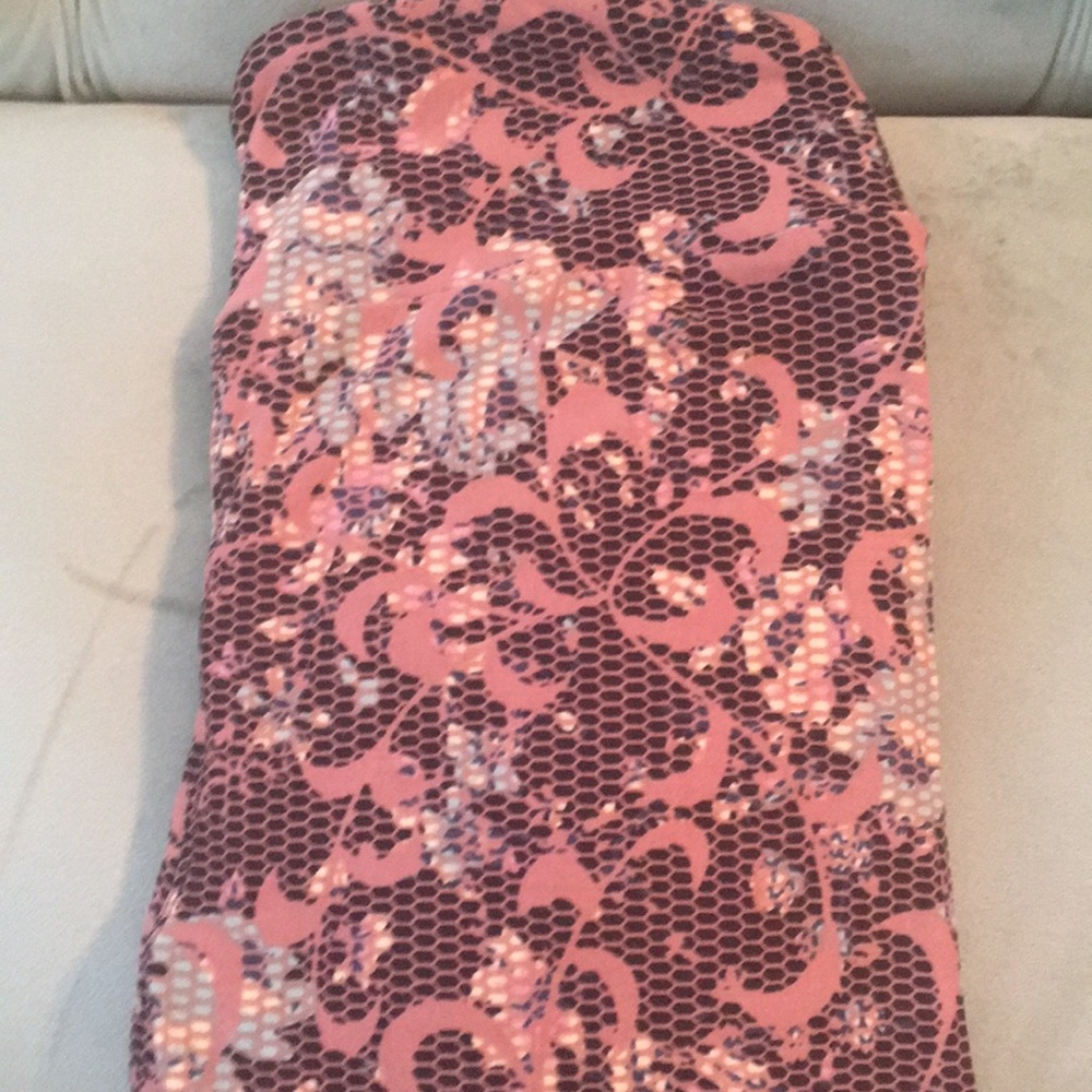Gorgeous Lace Print LulaRoe Leggings